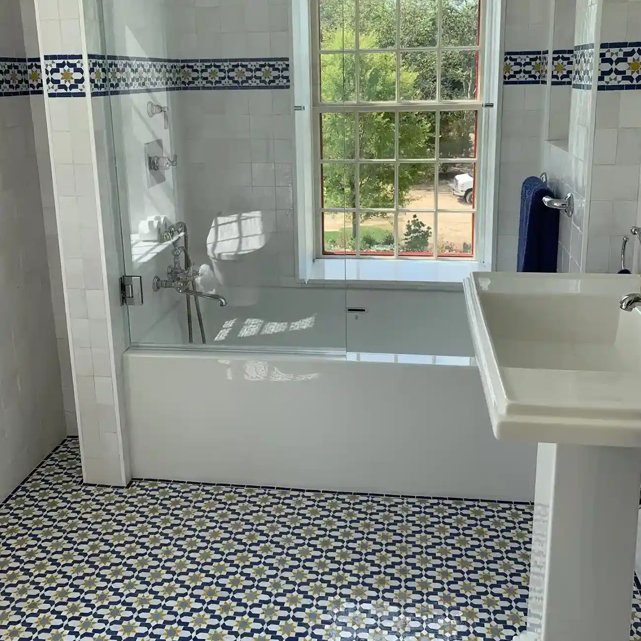 Mosaic Tiles Bathroom